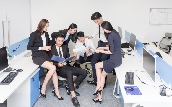網(wǎng)頁設(shè)計色彩搭配原則